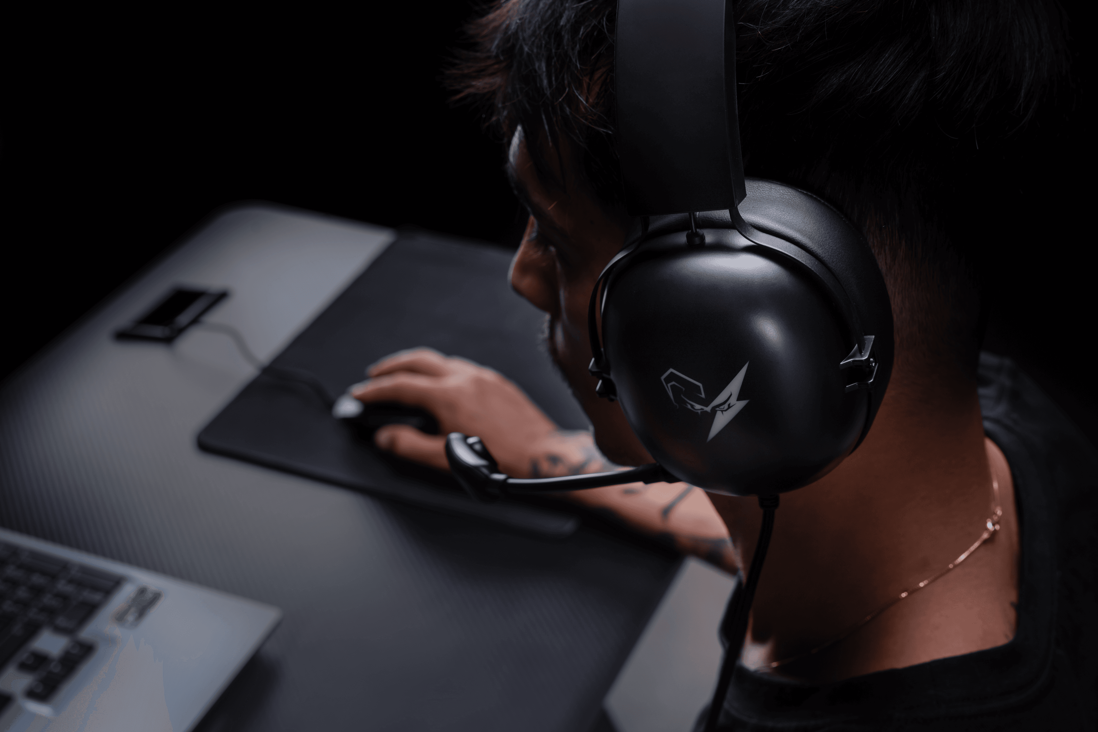 Acessórios Avell: headsets e mouses para alta performance
