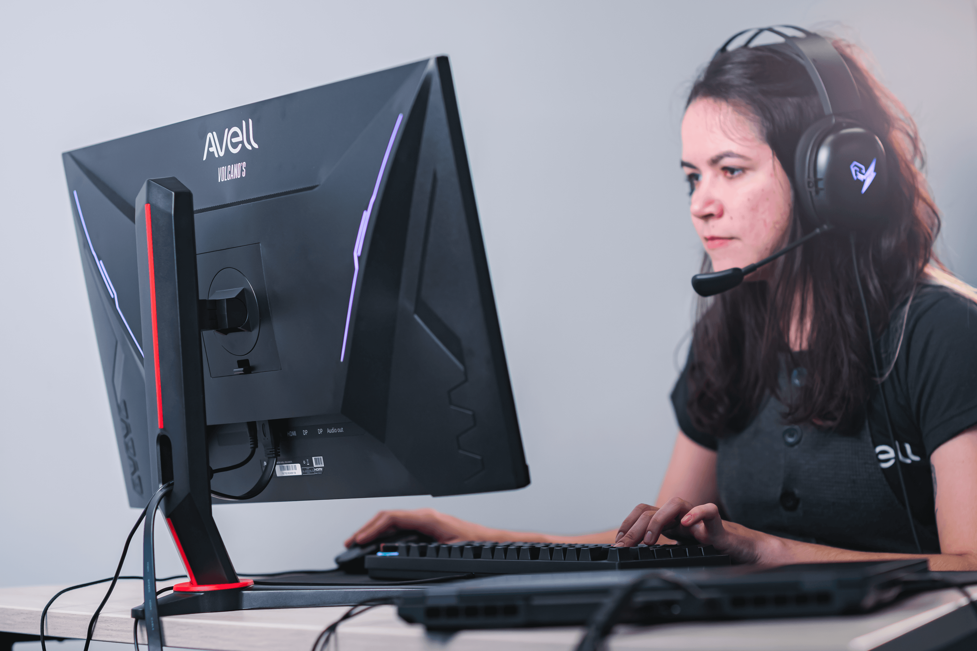 Qual modelo de monitor Avell é perfeito para o seu perfil?